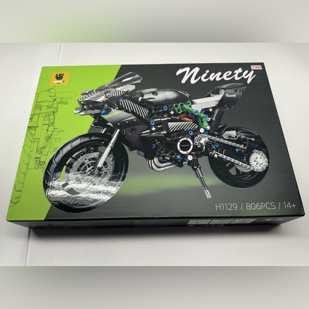 Thunder Cat 1:8 Kawasaki H2 Bike 1:8 Scale Model Building Brick Set 800+ PCS MOC